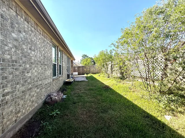 $2,150 | 13926 Roanoke Falls Drive, Cypress, TX 77429