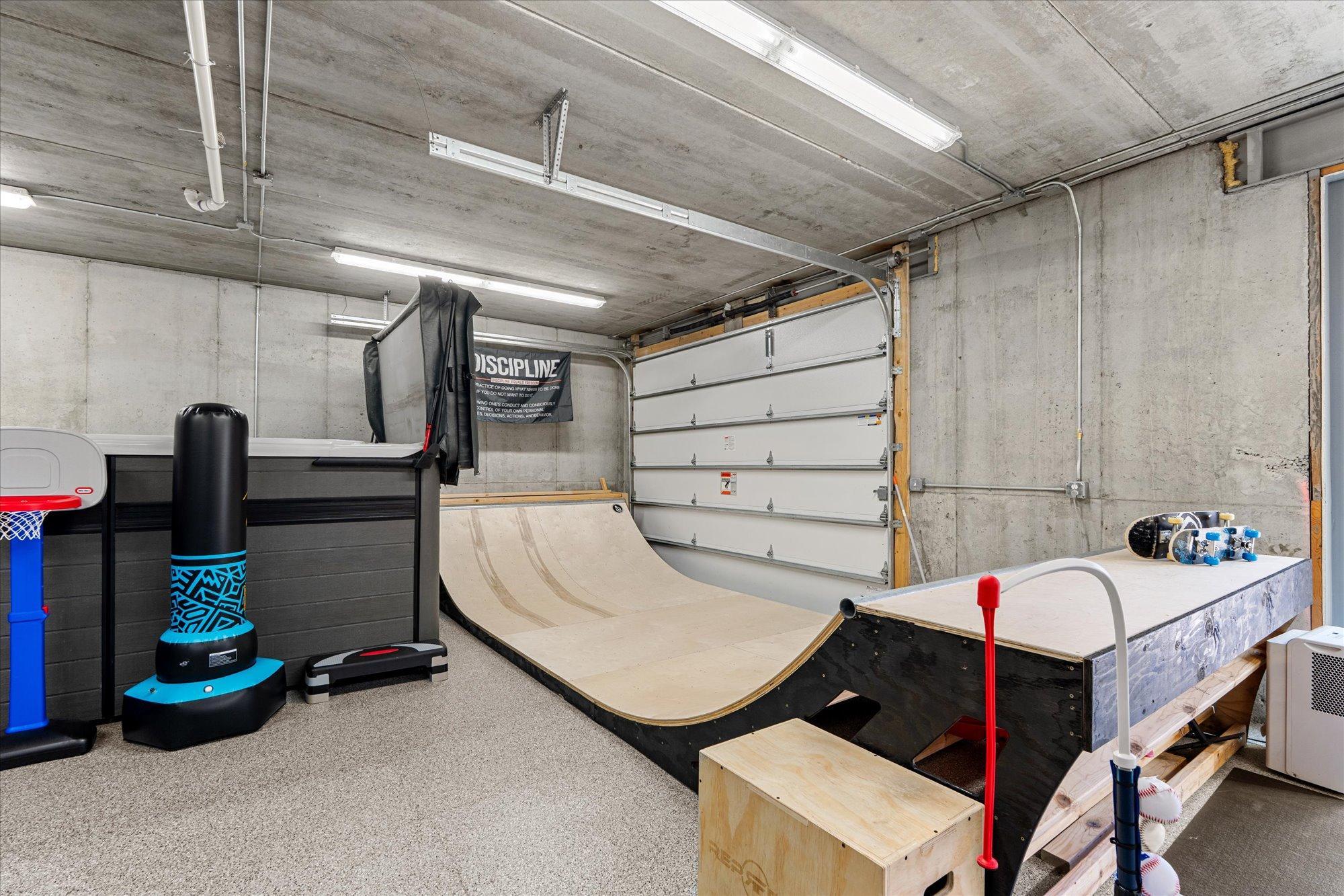 4323 Cedar Lake Road St. Louis Park, MN 55416 - Photo 3 of 84