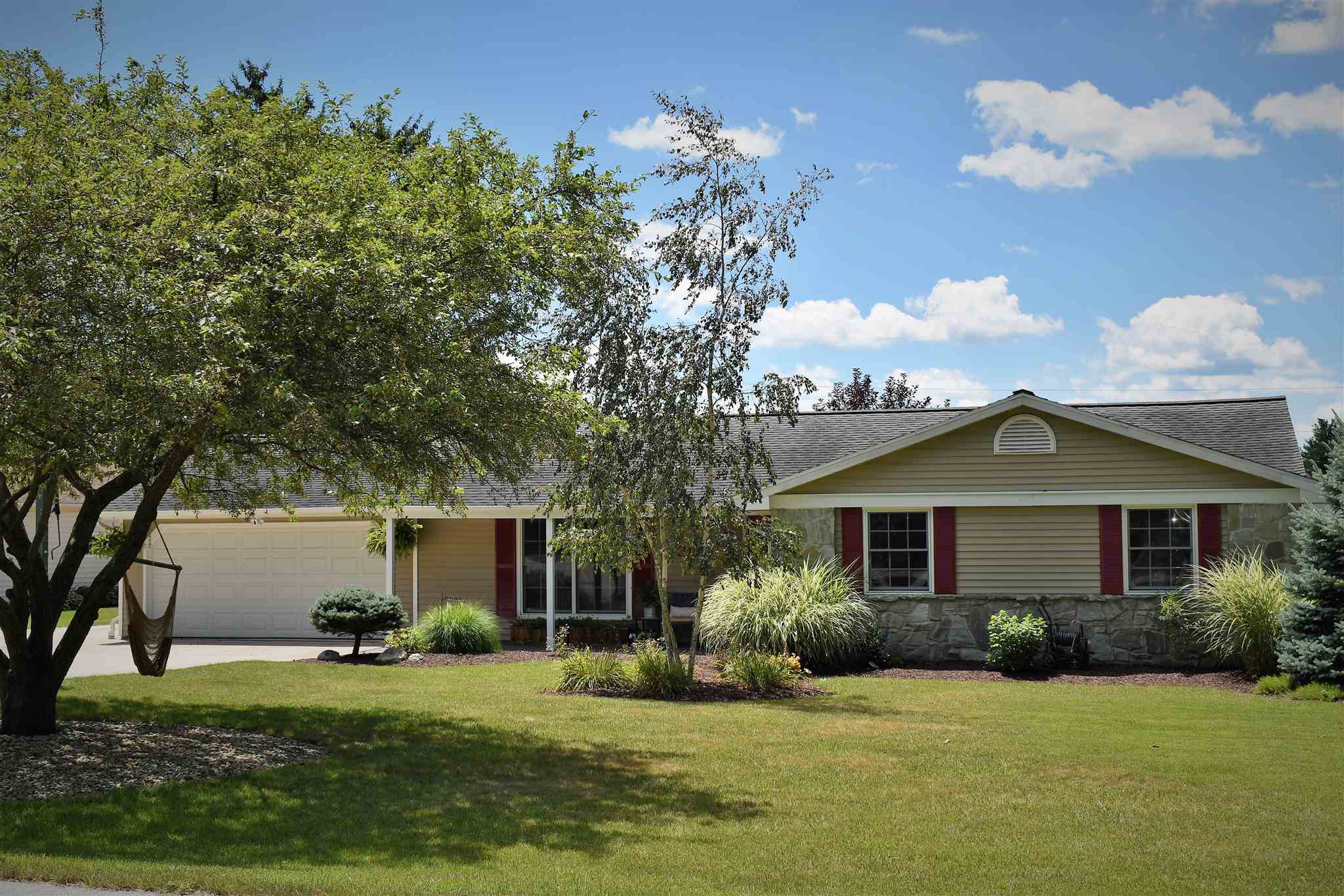 306 Elm Grove Road Bluffton, IN 46714 - Photo 1 of 36 Gallery Image 1