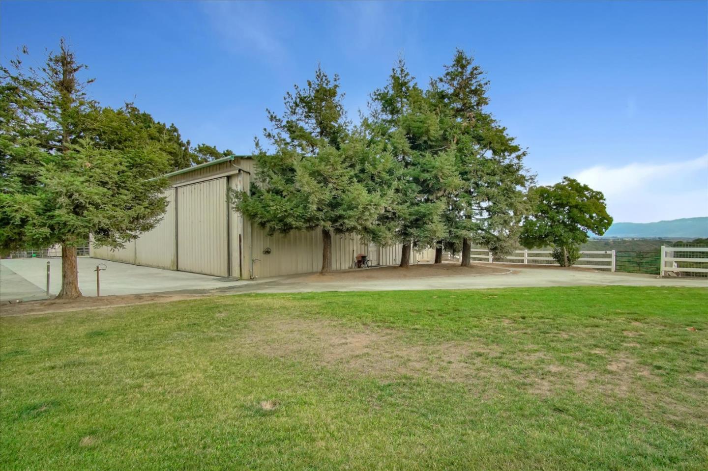18900 Pesante Road Salinas, CA 93907 - Photo 50 of 76 Gallery Image 50