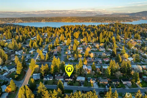 $1,350,000 | 24 158th Place Southeast, Bellevue, WA 98008