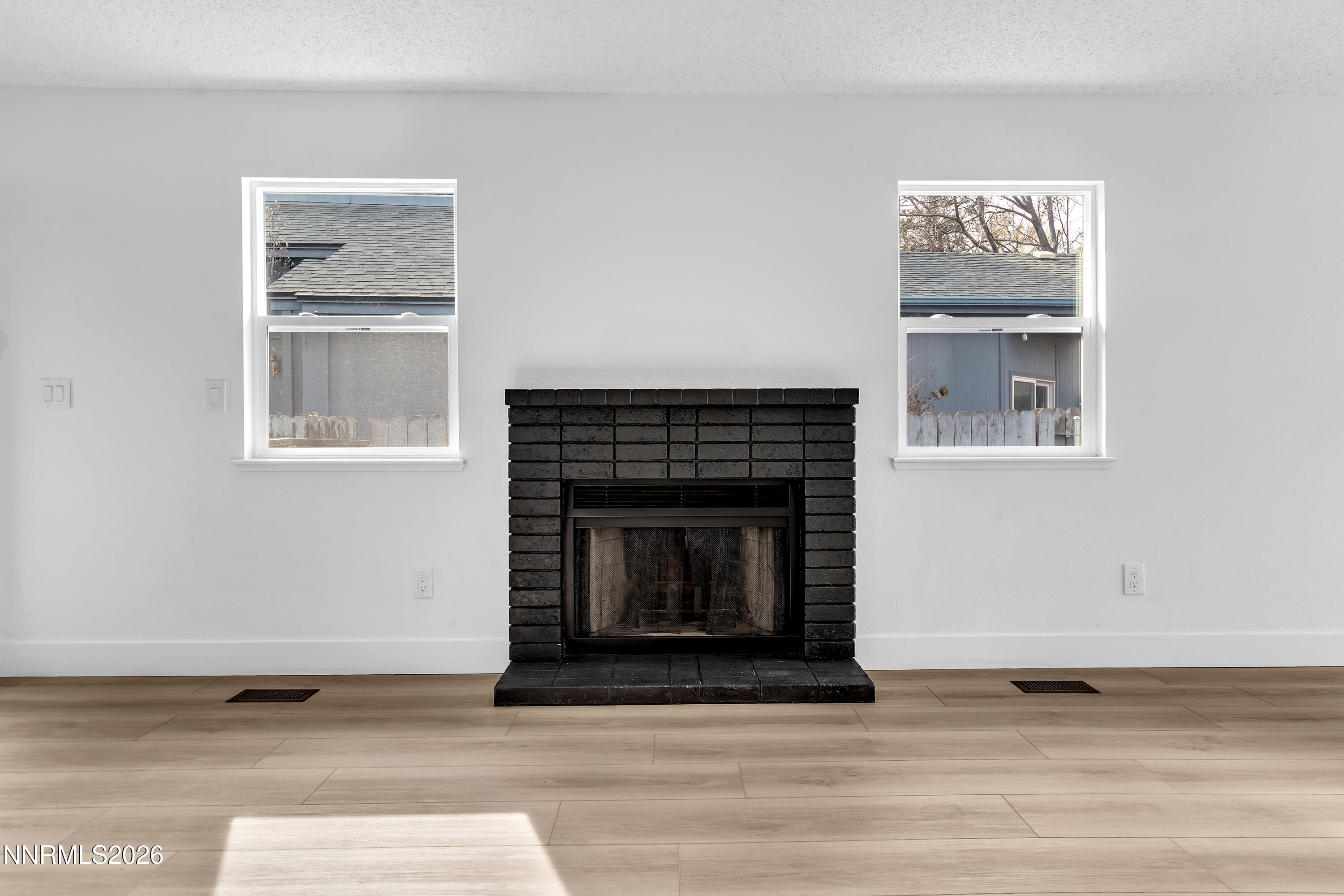 2771 Santa Ana Drive Reno, NV 89502 - Photo 12 of 29 SantaAna2771-008