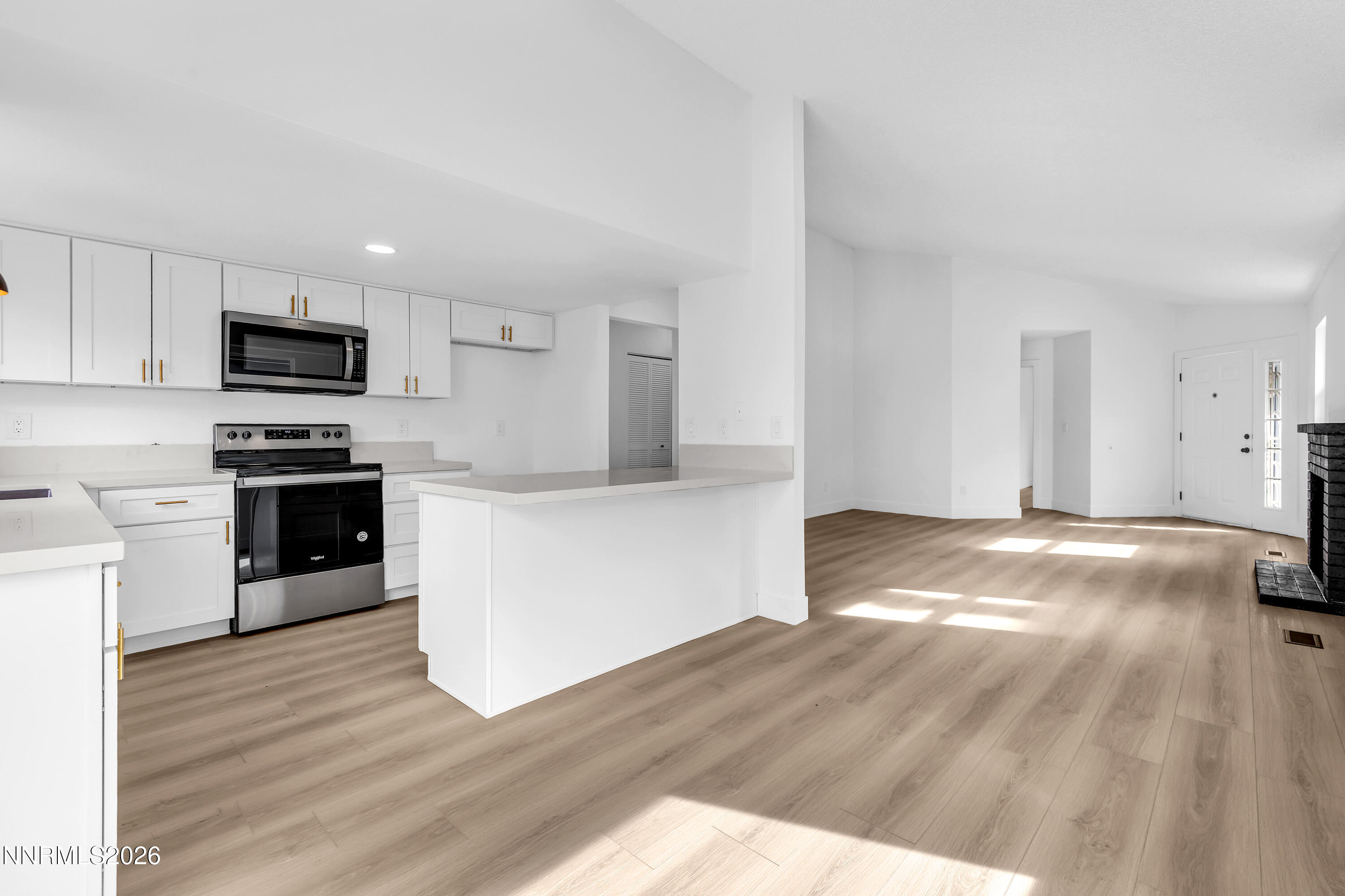 2771 Santa Ana Drive Reno, NV 89502 - Photo 5 of 29 SantaAna2771-010