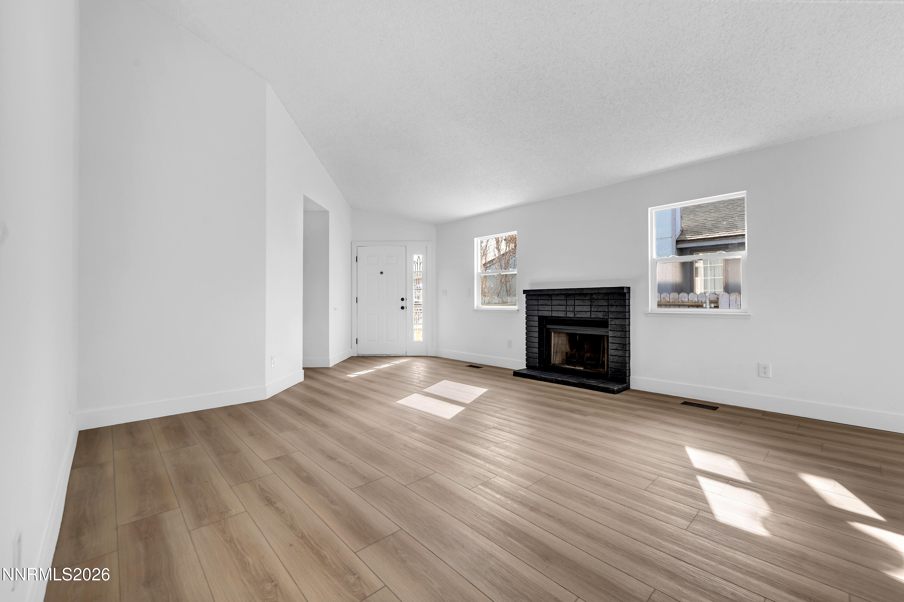 2771 Santa Ana Drive Reno, NV 89502 - Photo 10 of 29 SantaAna2771-006