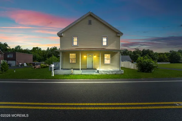 $449,000 | 2043 County Road 542, Tuckerton, NJ 08087