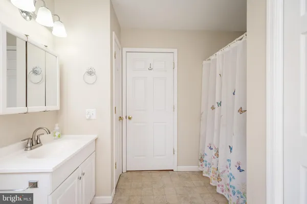 $279,900 | 22 Howell Street, Dover, DE 19901