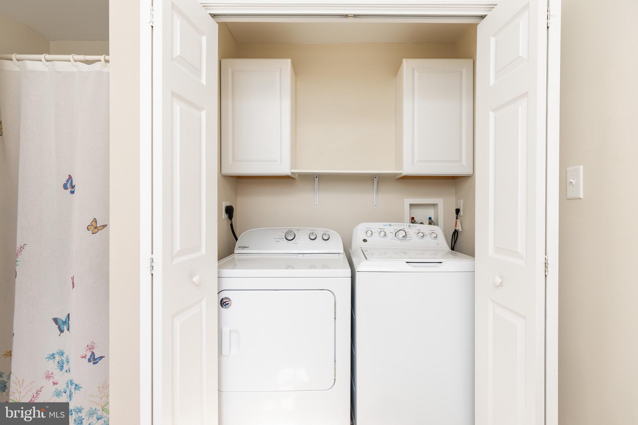 22 Howell Street Dover, DE 19901 - Photo 21 of 39 Main floor laundry
