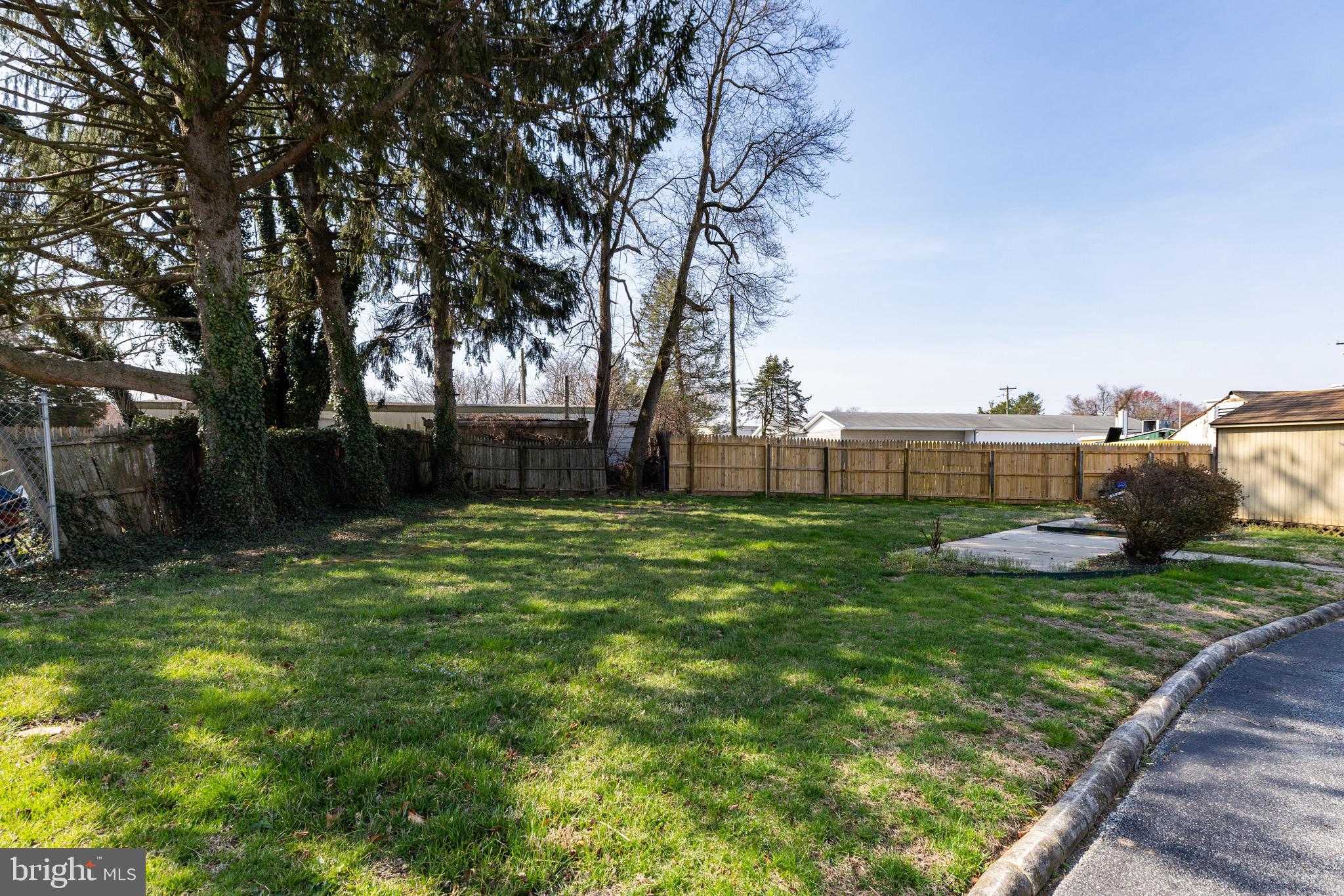 22 Howell Street Dover, DE 19901 - Photo 35 of 39 2nd parcel with sewer and electric