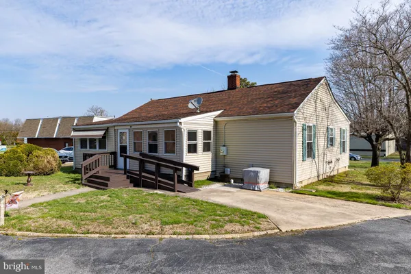 $279,900 | 22 Howell Street, Dover, DE 19901