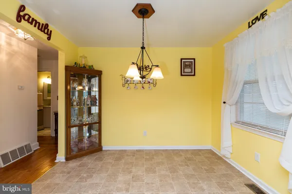 $279,900 | 22 Howell Street, Dover, DE 19901