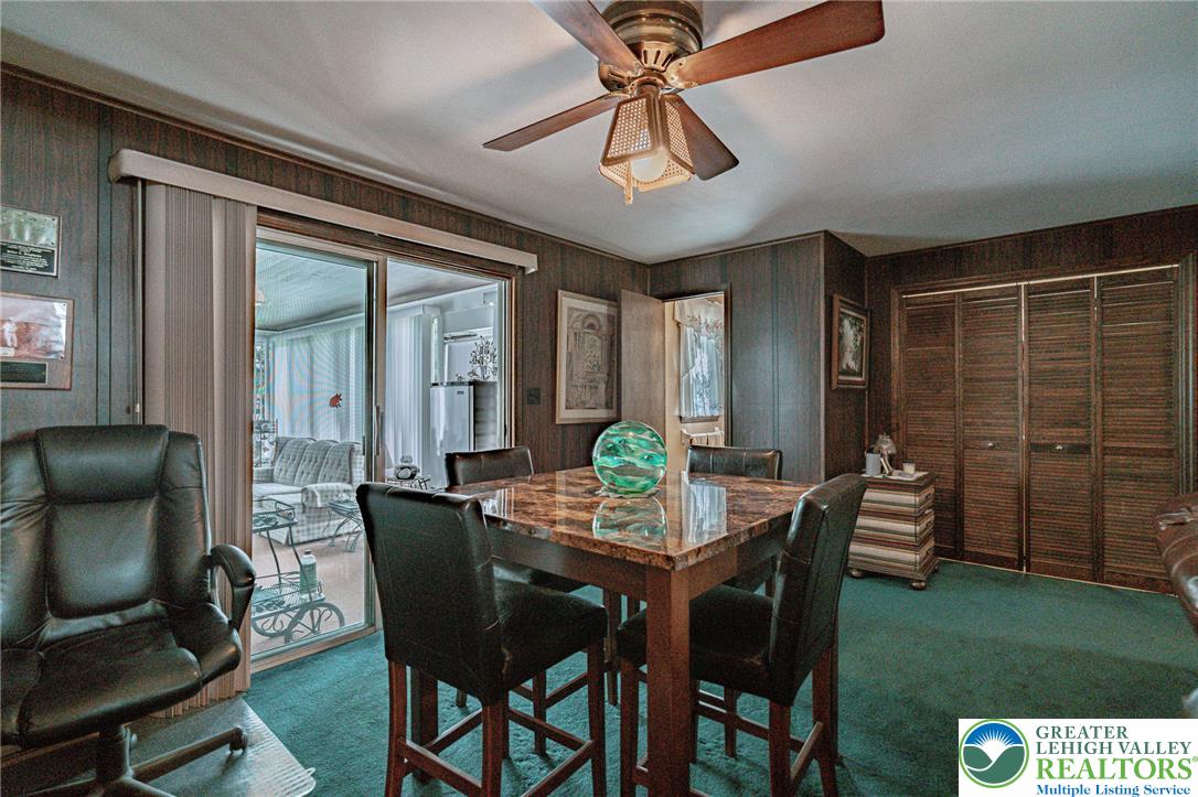 4252 Briarcliff Road Allentown, PA 18104 - Photo 14 of 22
