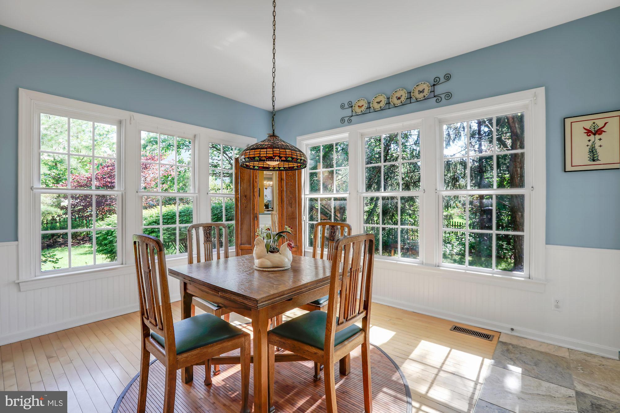 13 Manor Road Newtown, PA 18940 - Photo 13 of 38 Breakfast Room