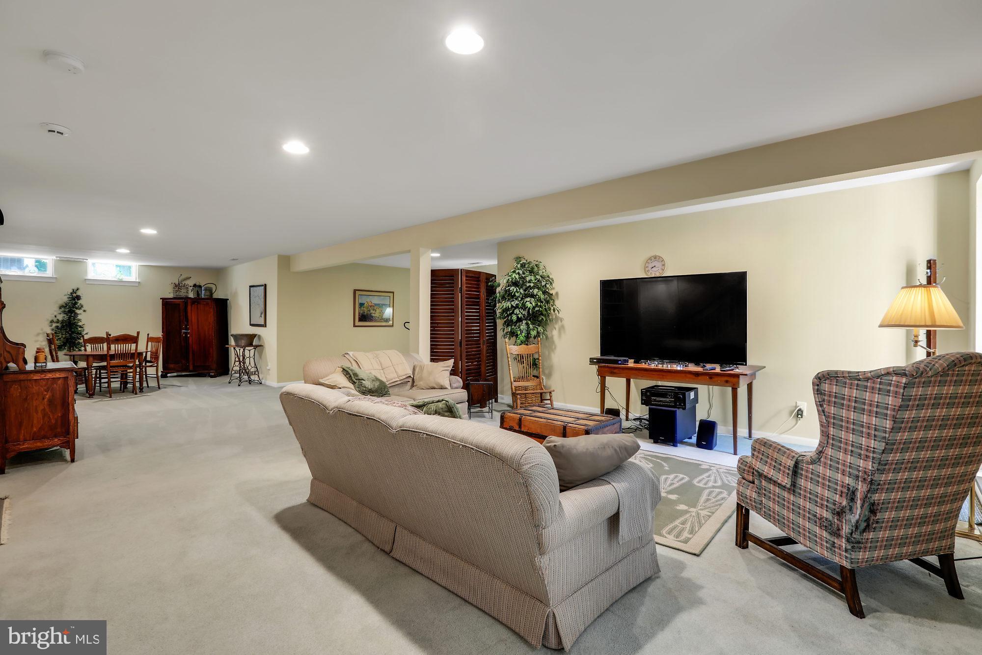 13 Manor Road Newtown, PA 18940 - Photo 25 of 38 Finished Basement