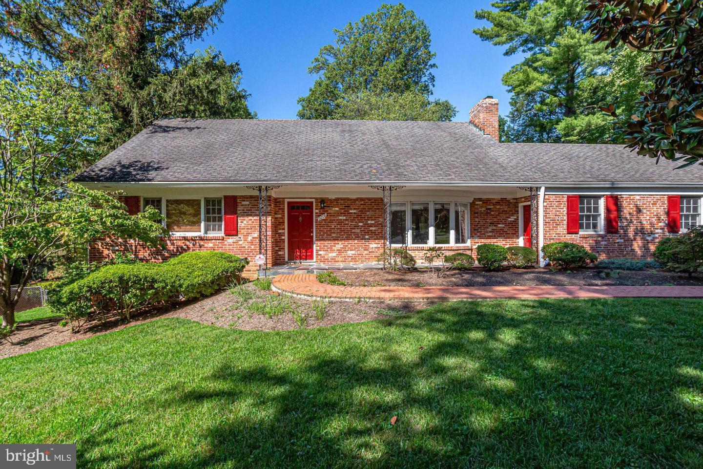 9208 Seven Locks Road Bethesda, MD 20817 - Photo 2 of 47 Gallery Image 2