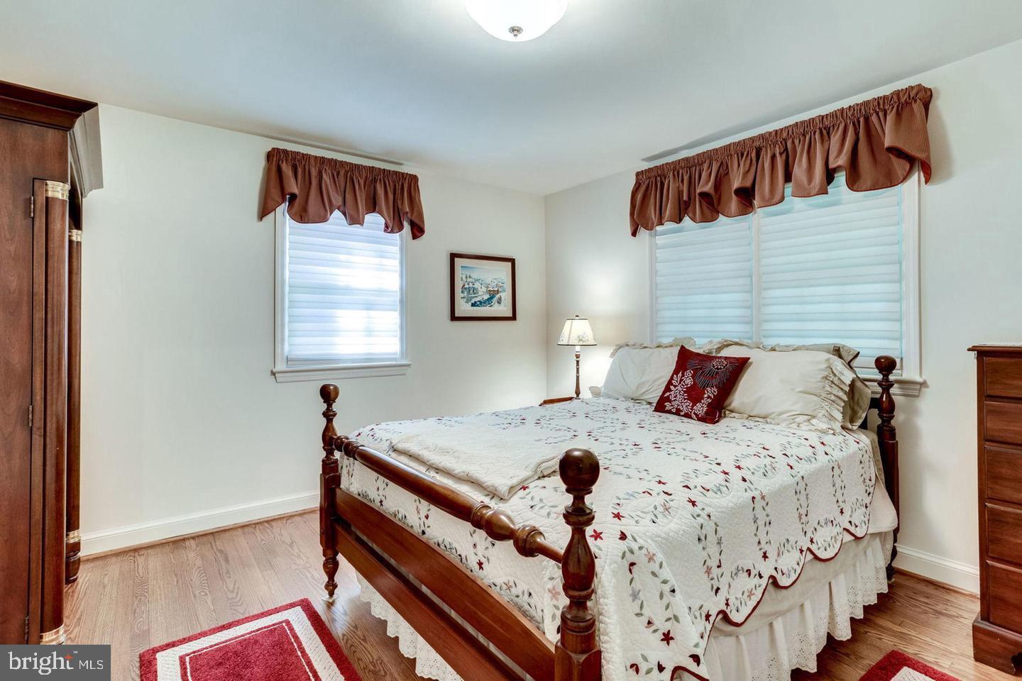 9208 Seven Locks Road Bethesda, MD 20817 - Photo 12 of 47 Gallery Image 12