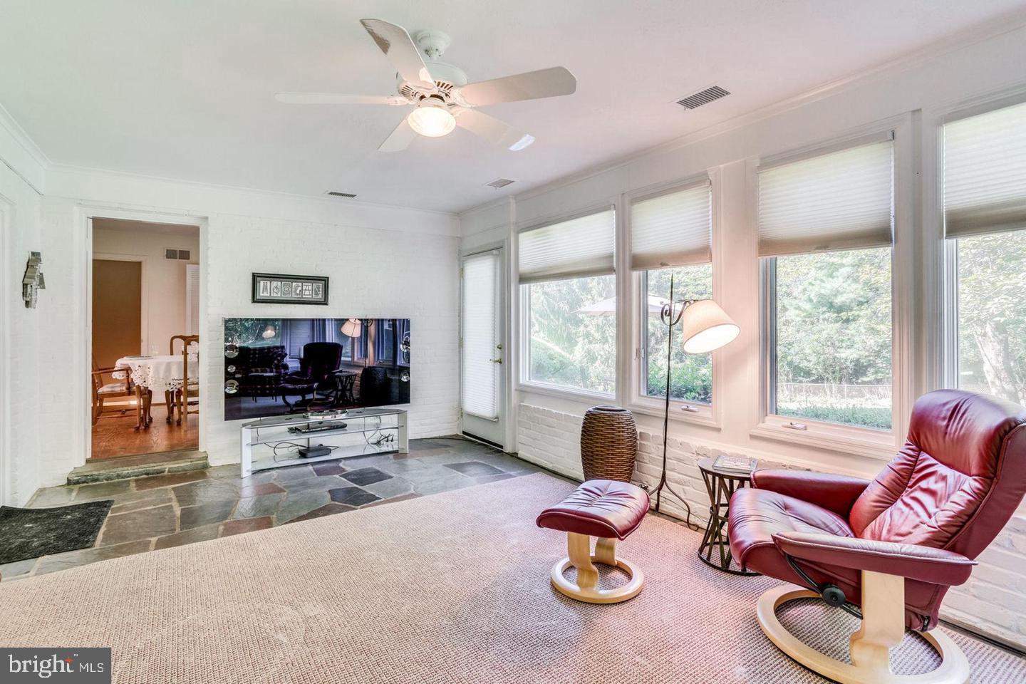 9208 Seven Locks Road Bethesda, MD 20817 - Photo 16 of 47 Gallery Image 16
