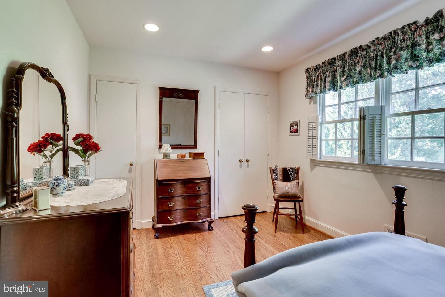 9208 Seven Locks Road Bethesda, MD 20817 - Photo 25 of 47 Gallery Image 25