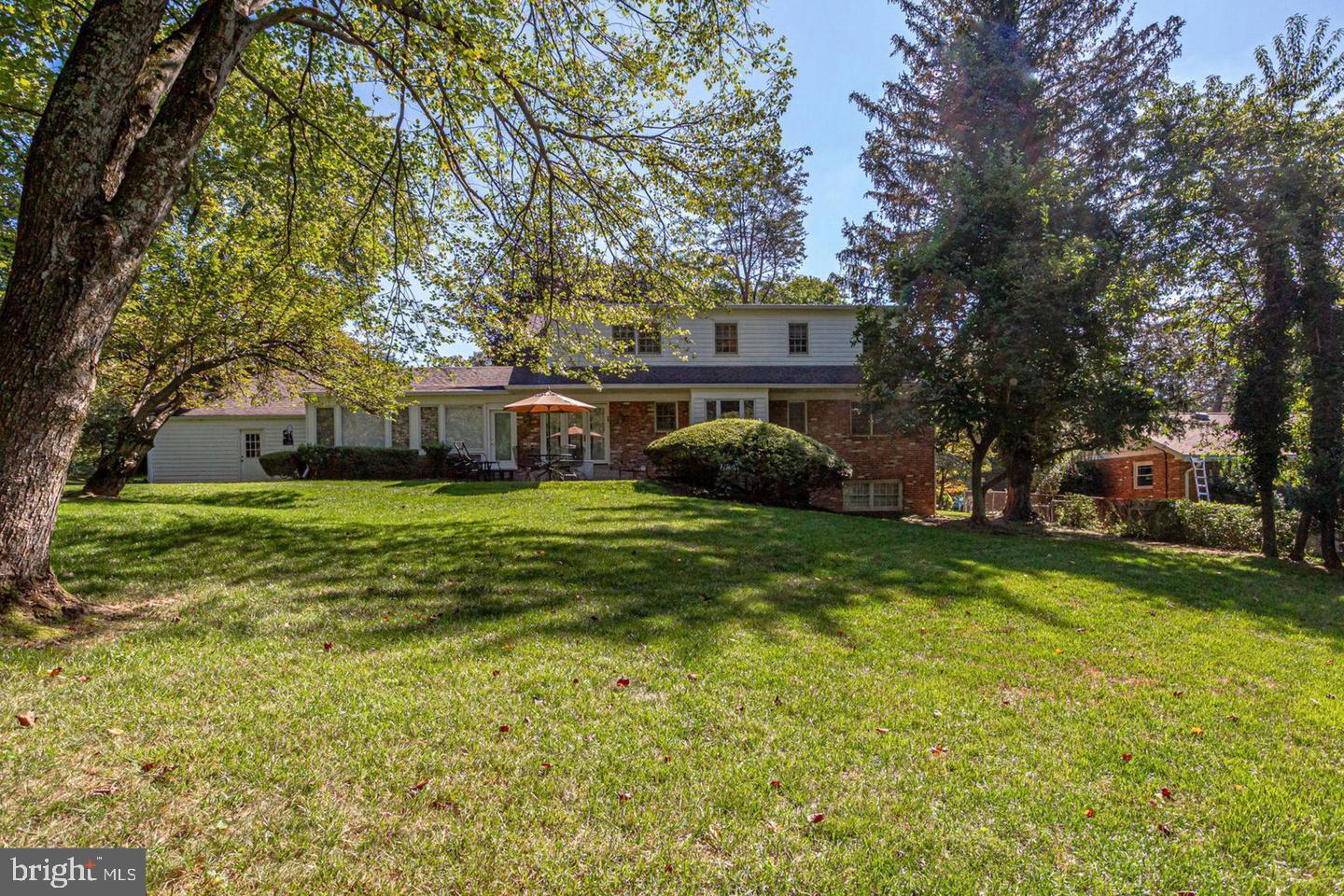 9208 Seven Locks Road Bethesda, MD 20817 - Photo 7 of 47 Gallery Image 7