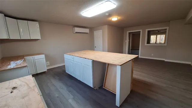 $325,000 | 1284 Beaver Lake Drive, Caldwell, TX 77836