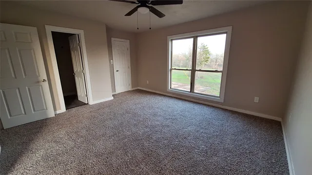 $325,000 | 1284 Beaver Lake Drive, Caldwell, TX 77836