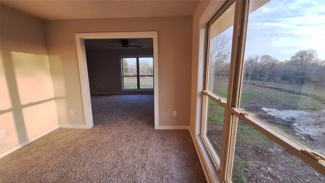 $325,000 | 1284 Beaver Lake Drive, Caldwell, TX 77836