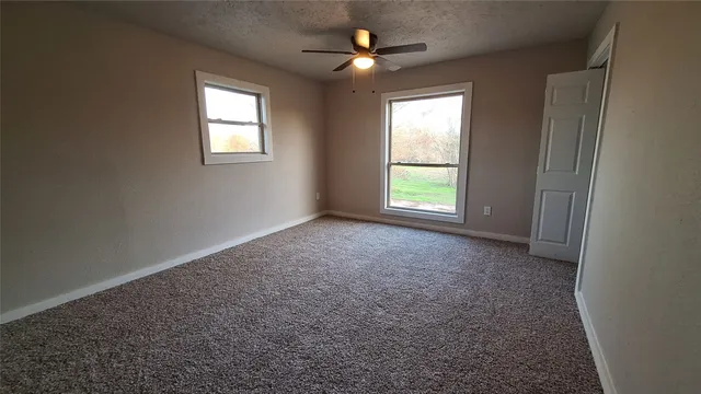 $325,000 | 1284 Beaver Lake Drive, Caldwell, TX 77836