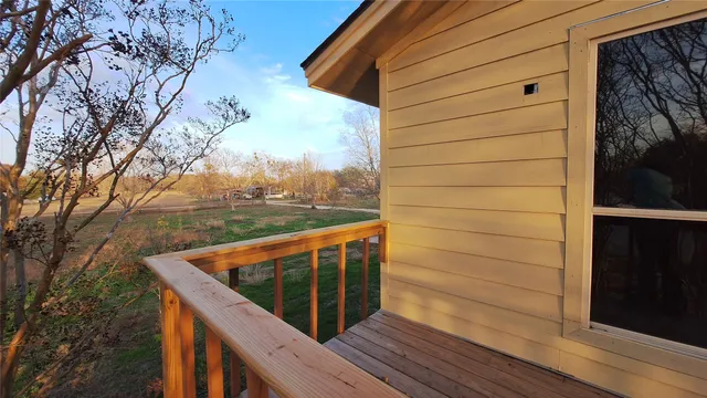 $325,000 | 1284 Beaver Lake Drive, Caldwell, TX 77836