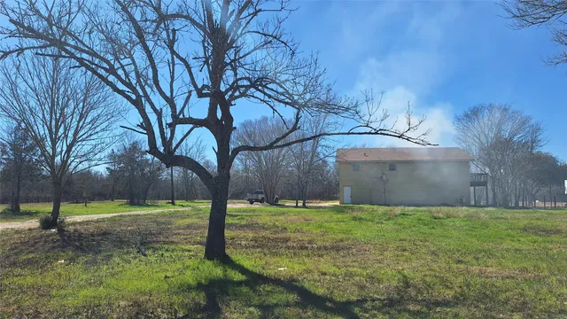 $325,000 | 1284 Beaver Lake Drive, Caldwell, TX 77836