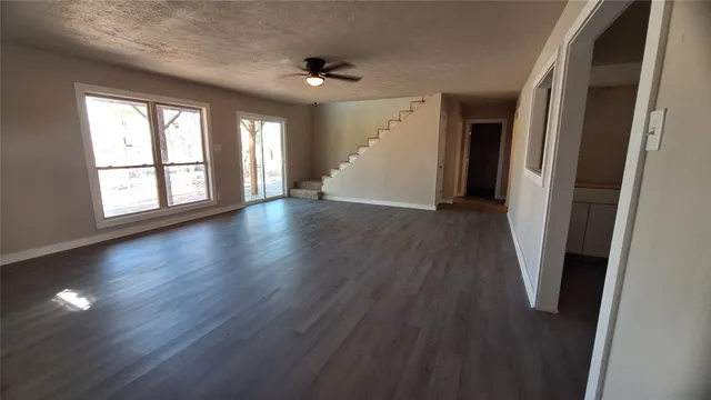 $325,000 | 1284 Beaver Lake Drive, Caldwell, TX 77836