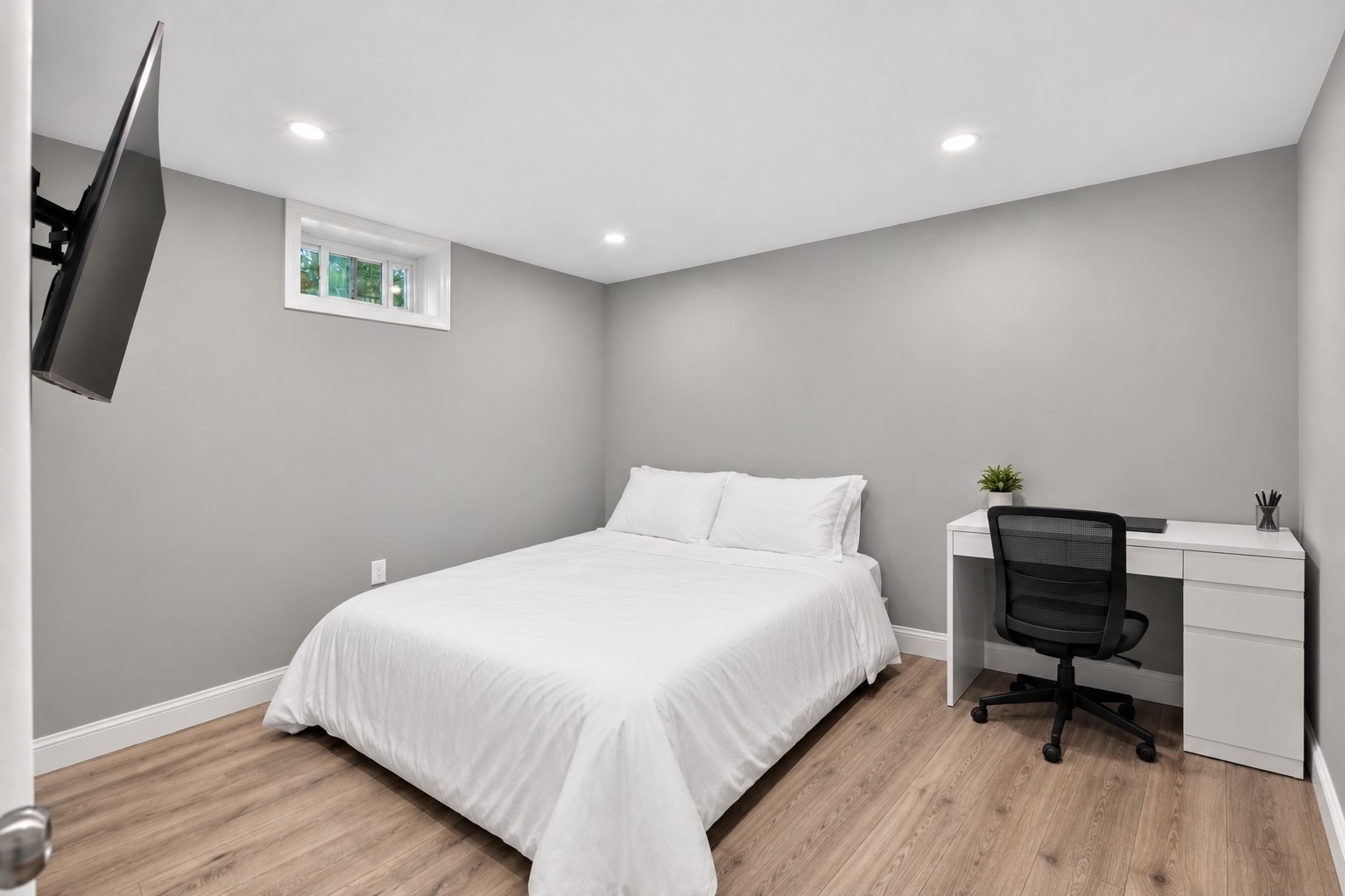 78 Waterhill Street, Unit 78 Lynn, MA 01905 - Photo 18 of 20 Gallery Image 18