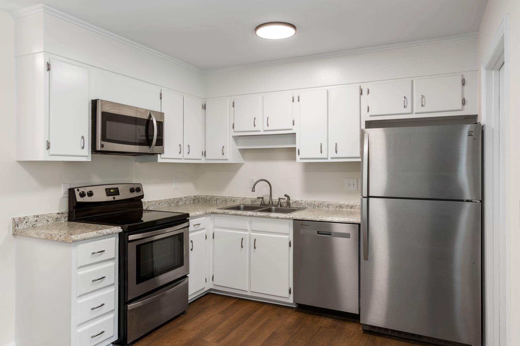 270 Fleming Road, Unit B Charleston, SC 29412 - Photo 6 of 17