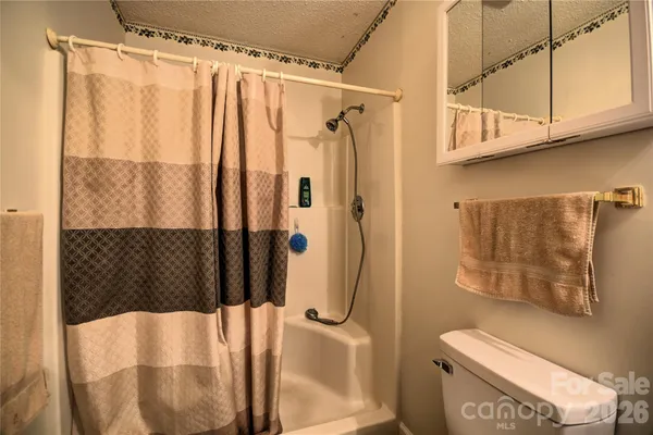 $399,900 | 148 Market Street, Maggie Valley, NC 28751