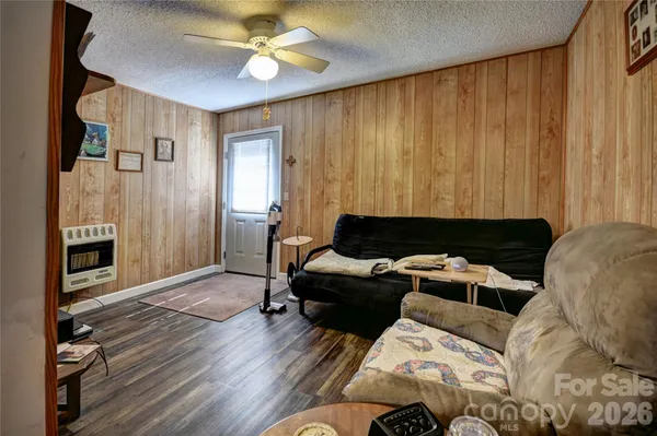 $399,900 | 148 Market Street, Maggie Valley, NC 28751