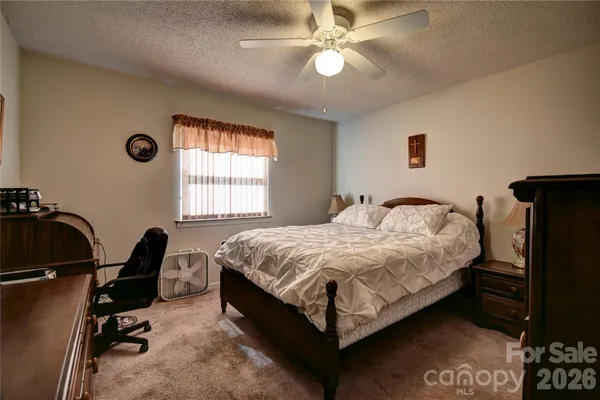 $399,900 | 148 Market Street, Maggie Valley, NC 28751