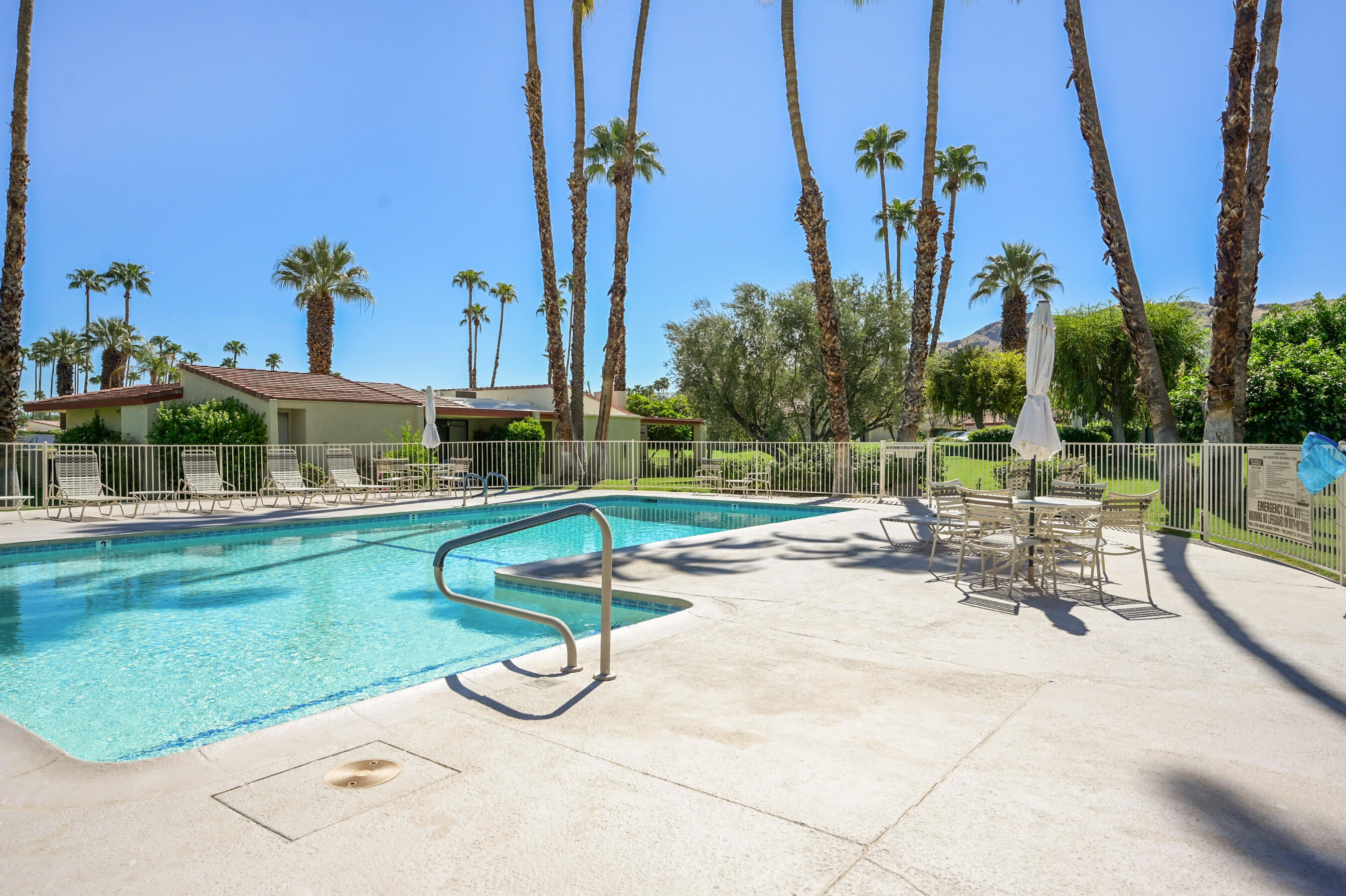 1117 South La Verne Way Palm Springs, CA 92264 - Photo 33 of 35 1117-south-la-verne-way-008