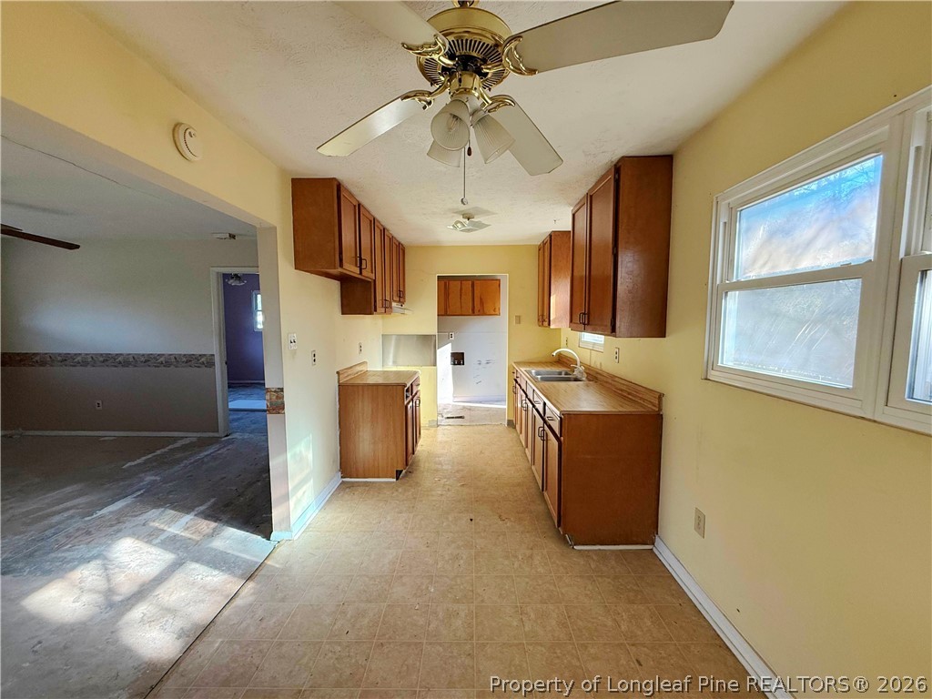 5503 River Road Hope Mills, NC 28348 - Photo 5 of 11