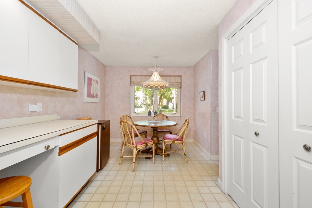 770 Salisbury Street, Unit 3 Worcester, MA 01609 - Photo 14 of 32