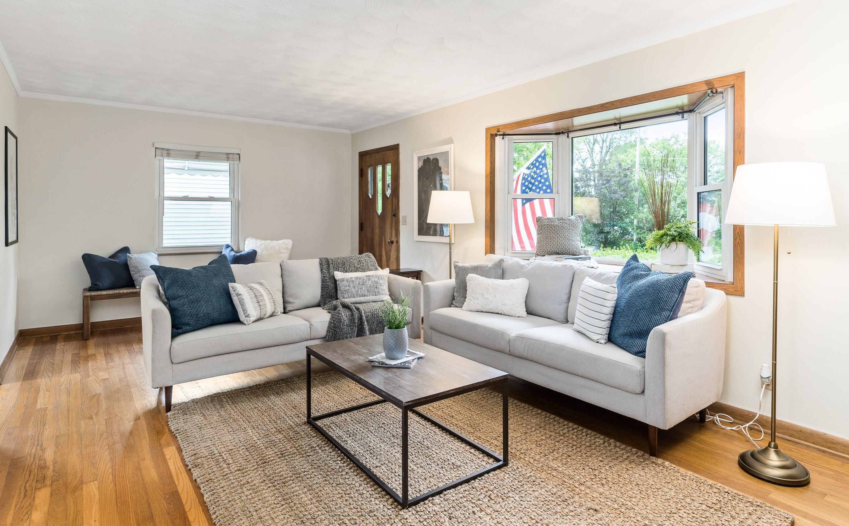 2535 Edgevale Road Upper Arlington, OH 43221 - Photo 1 of 34