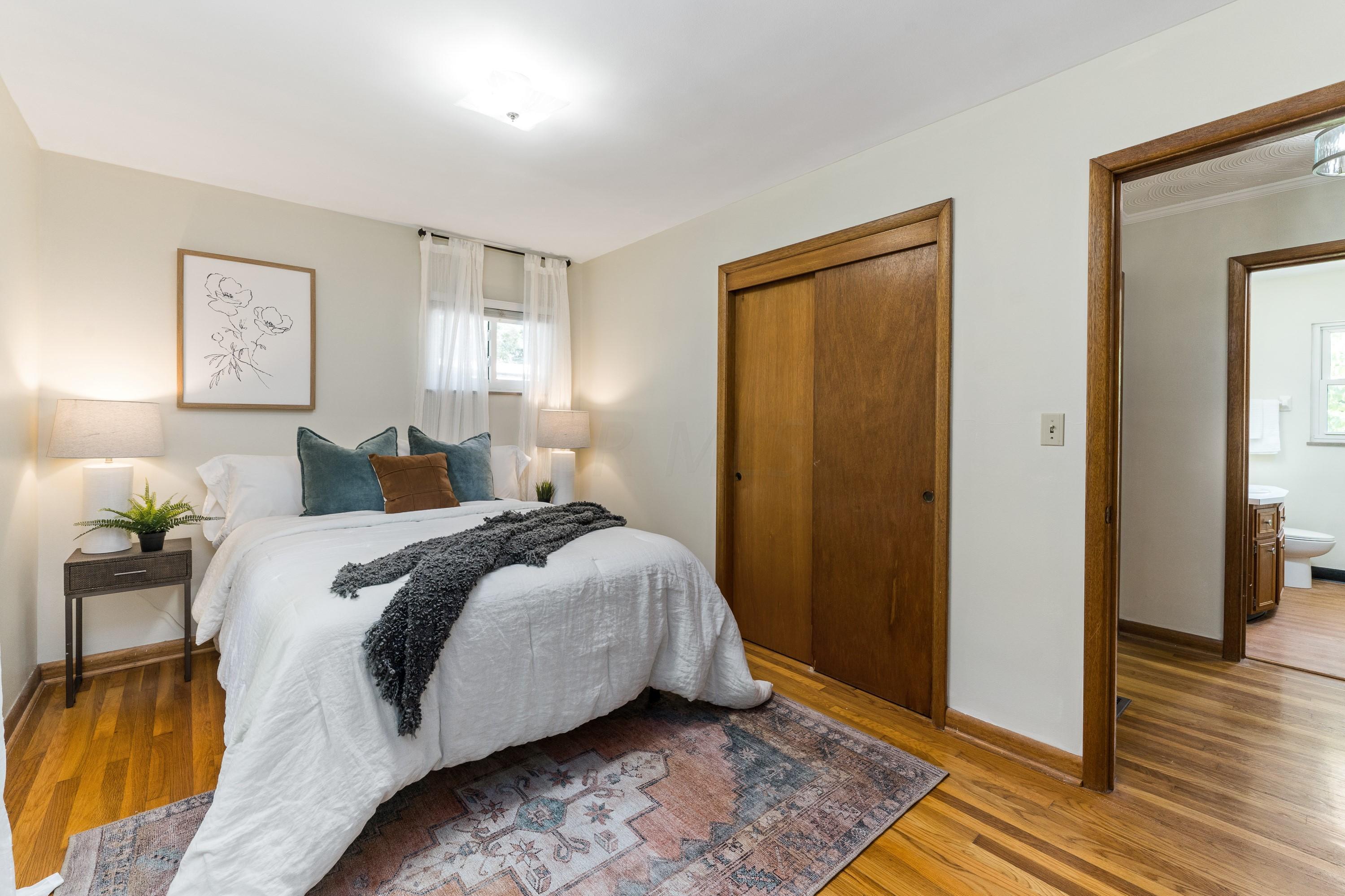 2535 Edgevale Road Upper Arlington, OH 43221 - Photo 13 of 34