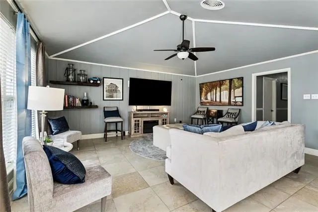 $400,000 | 31 Forstall Avenue, Kenner, LA 70065