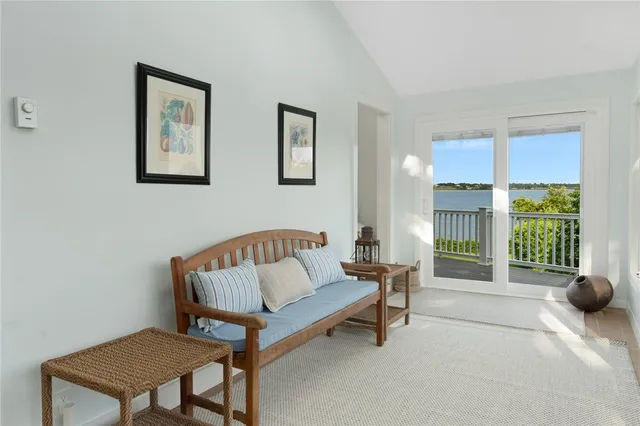 $15,000 | 117 Indian Avenue, Portsmouth, RI 02871