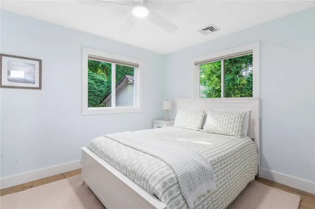 $15,000 | 117 Indian Avenue, Portsmouth, RI 02871