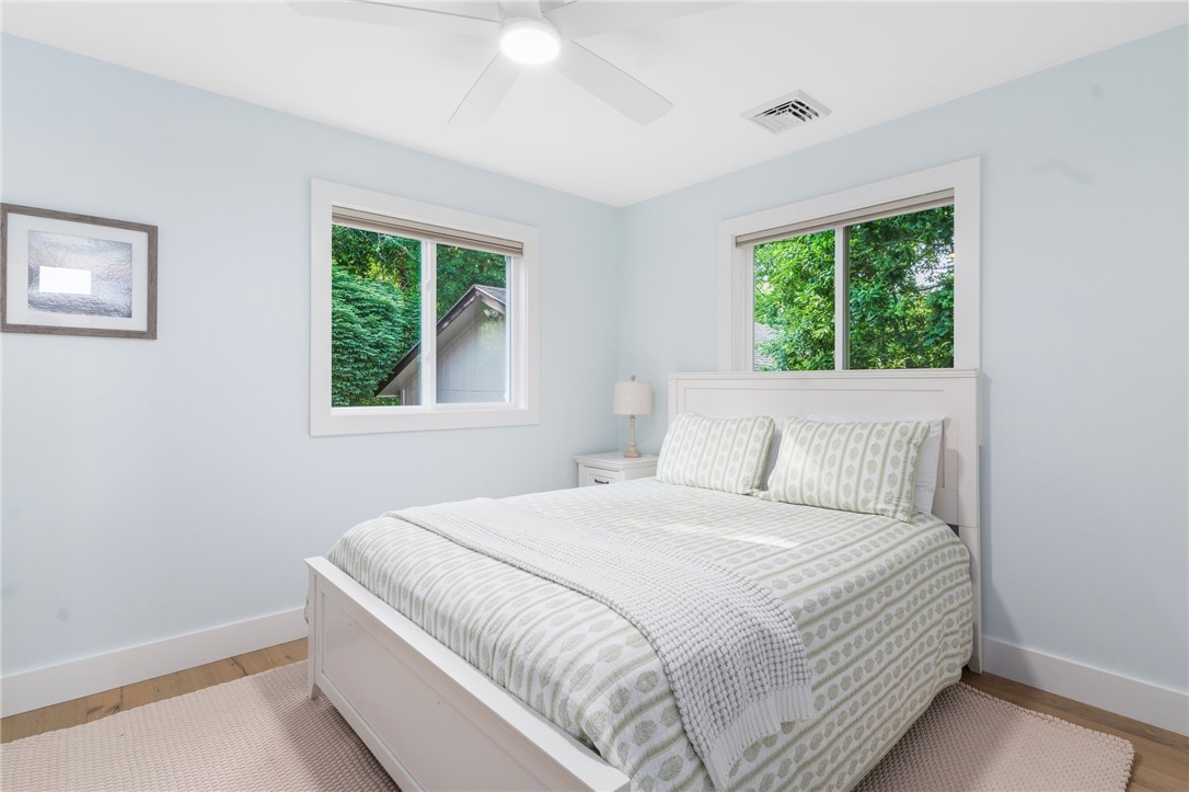 117 Indian Avenue Portsmouth, RI 02871 - Photo 16 of 37