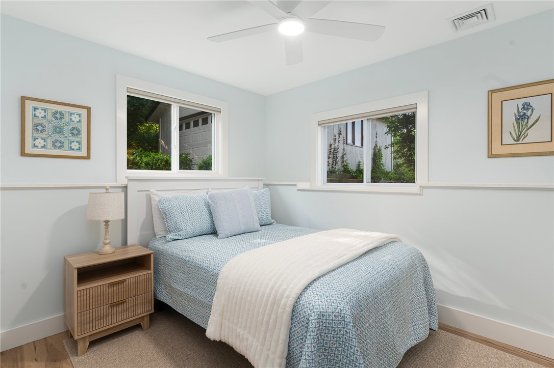 117 Indian Avenue Portsmouth, RI 02871 - Photo 19 of 37