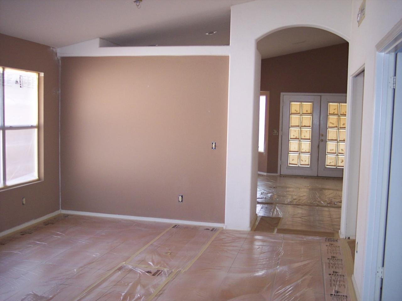 741 West Hackamore Street Gilbert, AZ 85233 - Photo 2 of 5 ENTRANCE