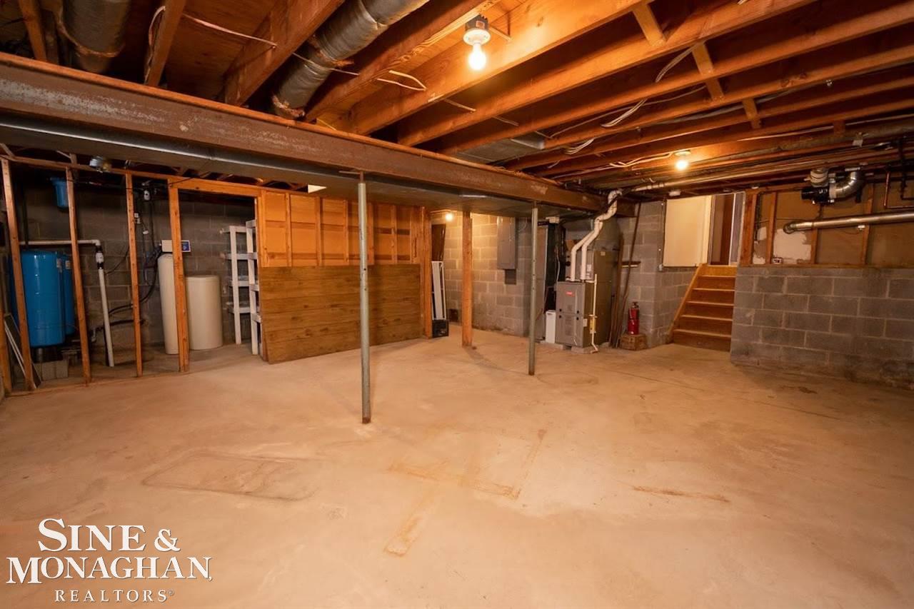 6326 Marsh Road Marine City, MI 48039 - Photo 52 of 68 50064156-51.JPG