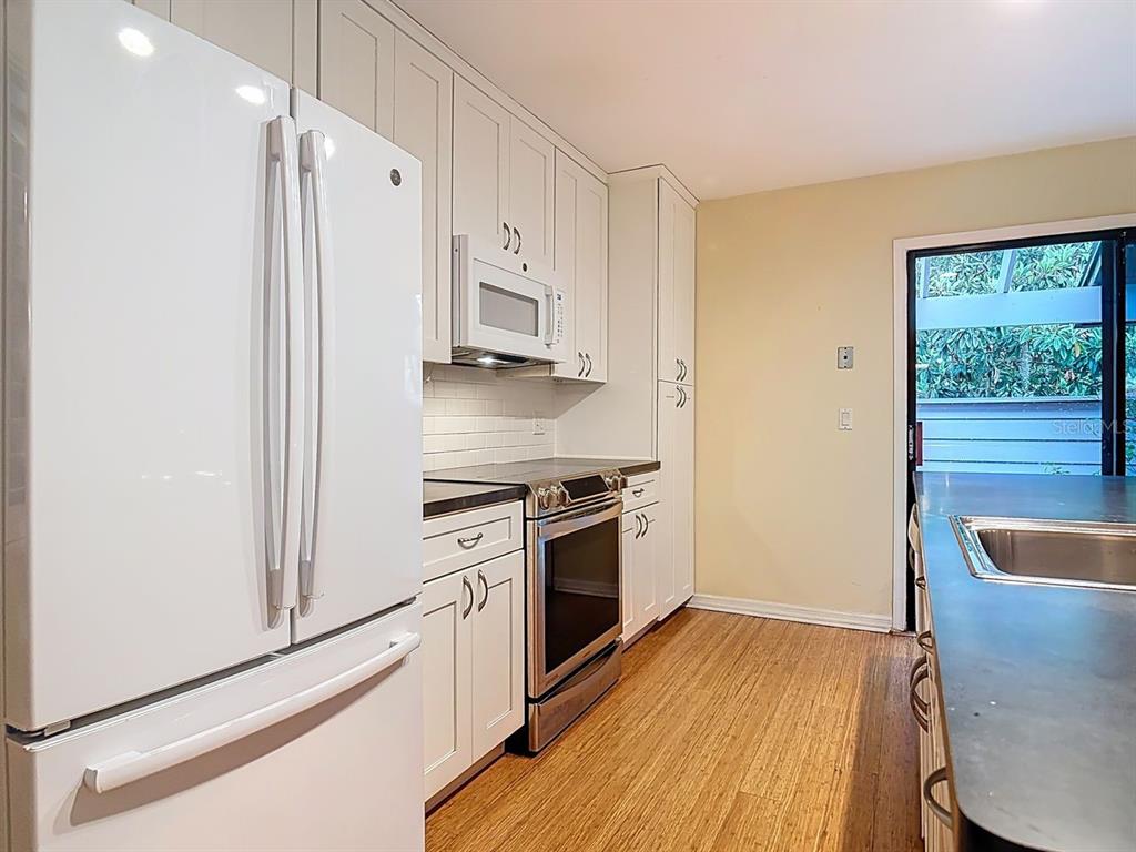 902 Village Green Road, Unit 2 DeLand, FL 32720 - Photo 14 of 34