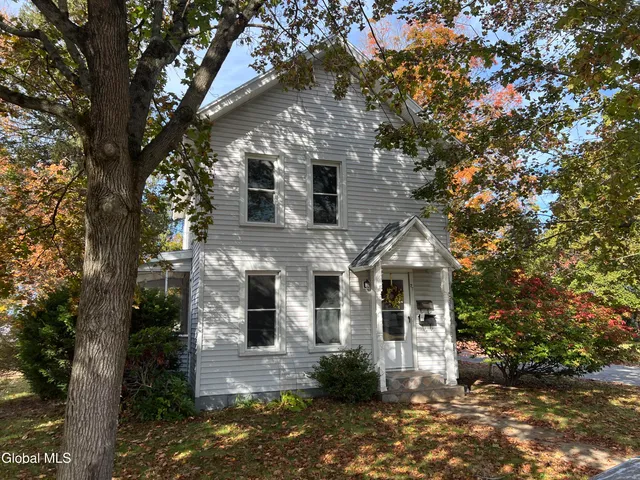 $1,800 | 27 Lewis Street, Ballston Spa, NY 12020