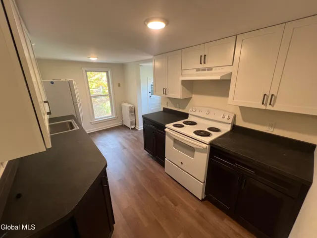 $1,800 | 27 Lewis Street, Ballston Spa, NY 12020