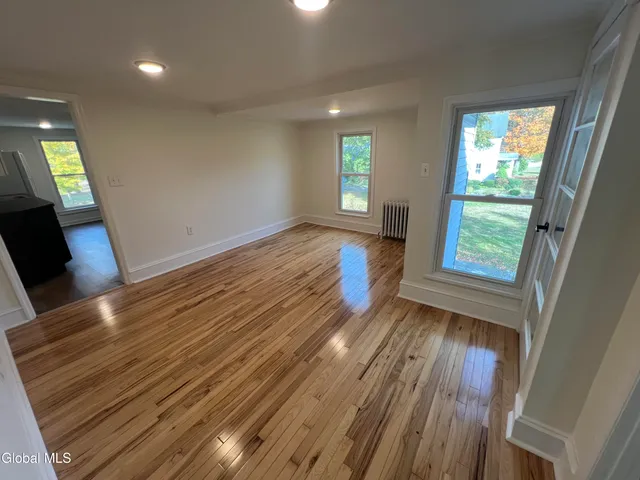 $1,800 | 27 Lewis Street, Ballston Spa, NY 12020